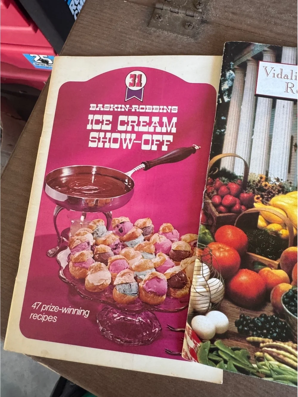 Lot of 4 Vintage Cookbooks Onion Ice Cream Congressional Cookbook Broyhill
